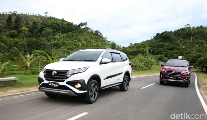 Mobil Terlaris November 2021: Rush Jadi Raja Lagi, Xpander Out dari 10 Besar